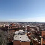 La Dolce Vista Trastevere Apartment